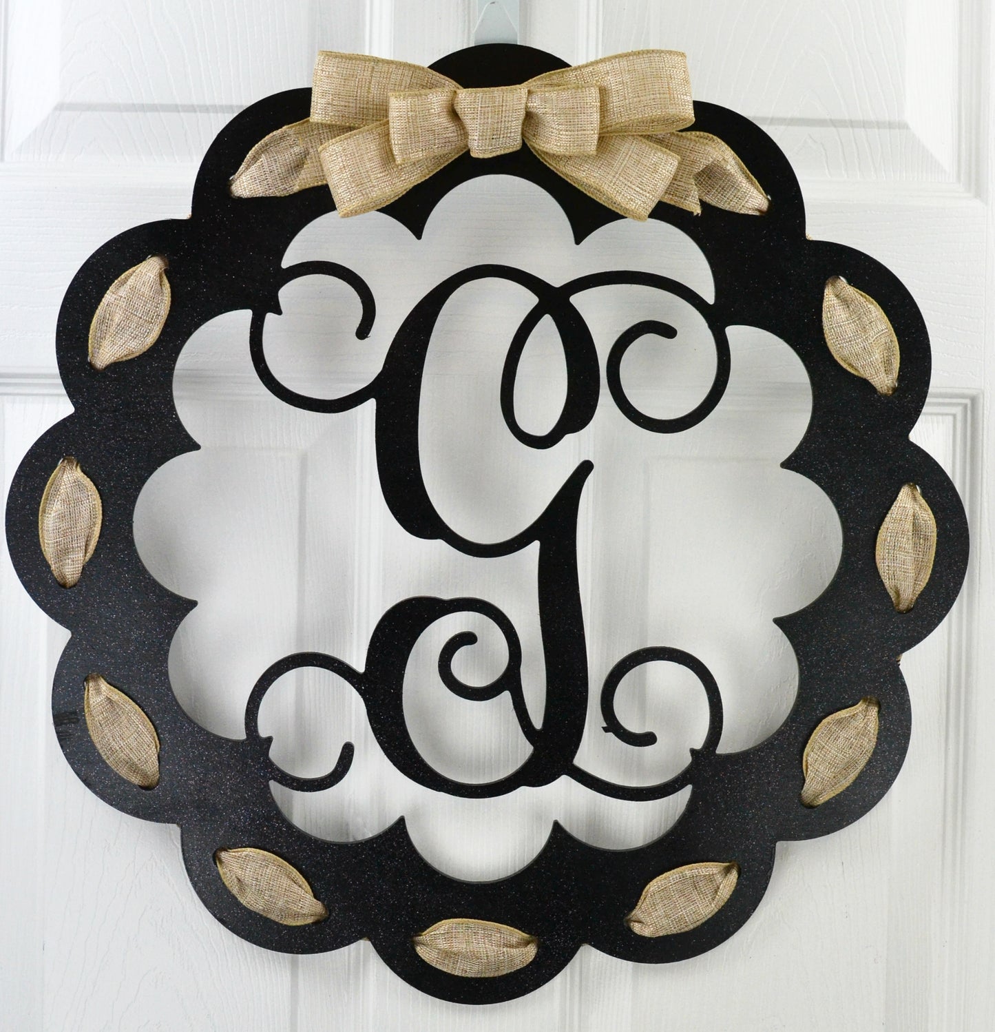 Letter G : Black and Burlap Scalloped Monogram door hanger