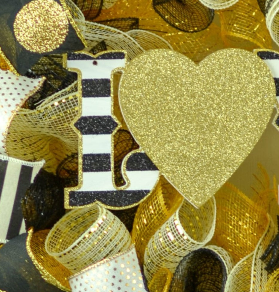 Black Gold Valentines Wreath - Love Decor - Valentine's Day Decorations