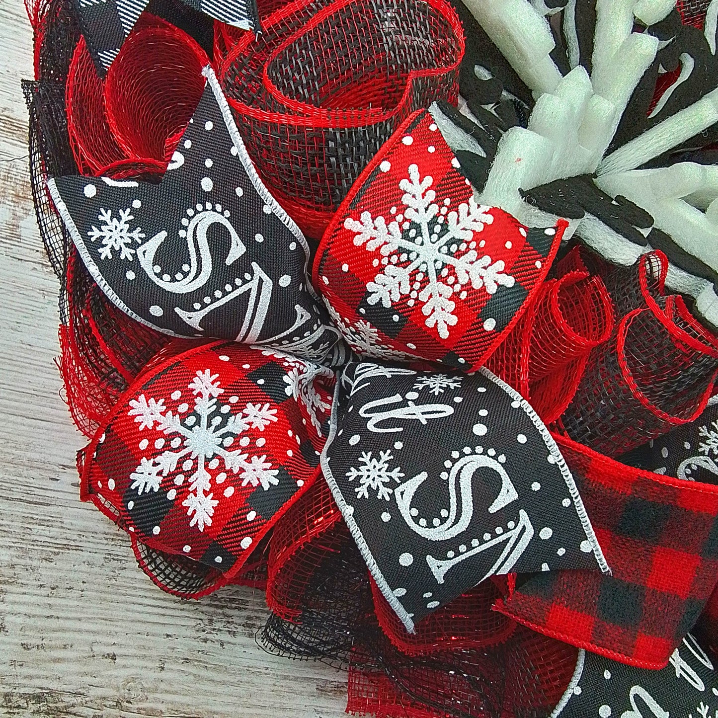 Winter Wreath - Buffalo Plaid Snowflake Christmas Mesh Outdoor Front Door Wreath
