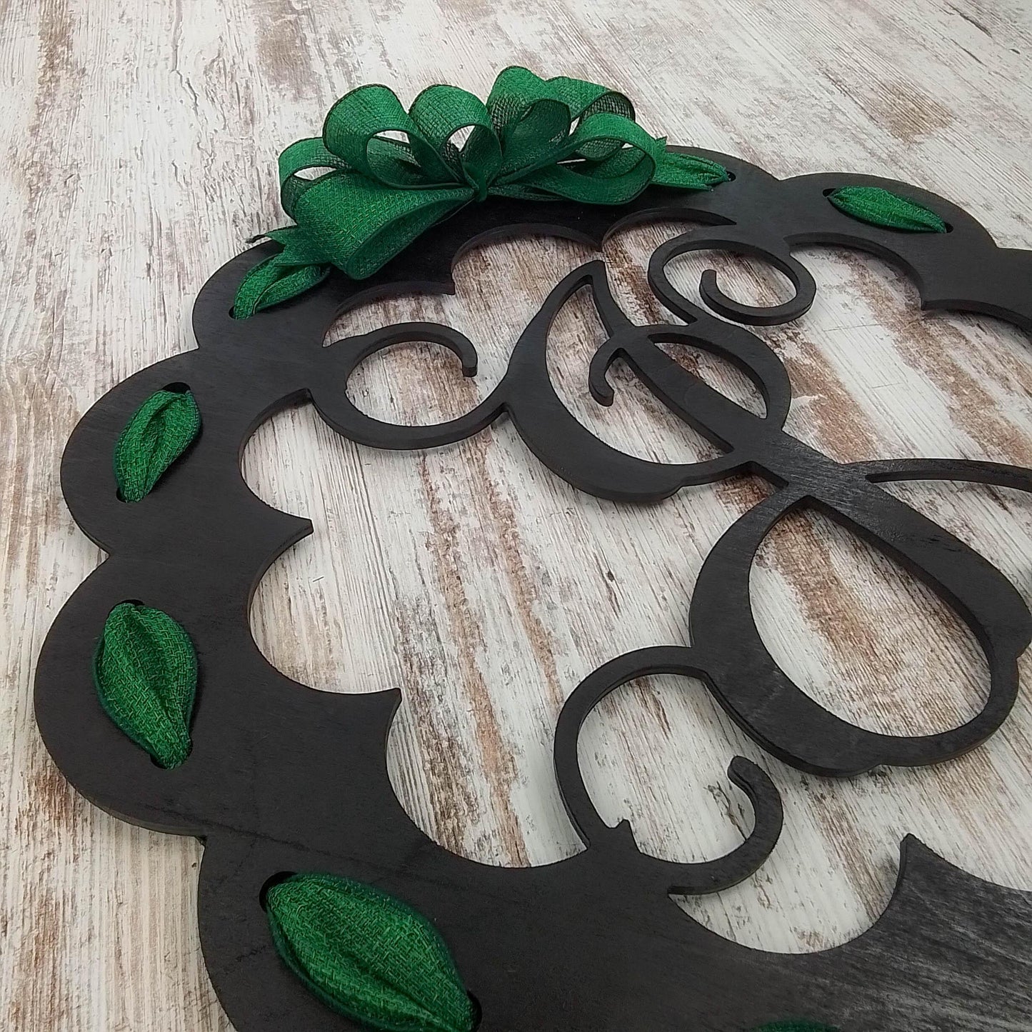 Black and Burlap Scalloped Monogram door hanger | LOTS of colors! - Pink Door Wreaths