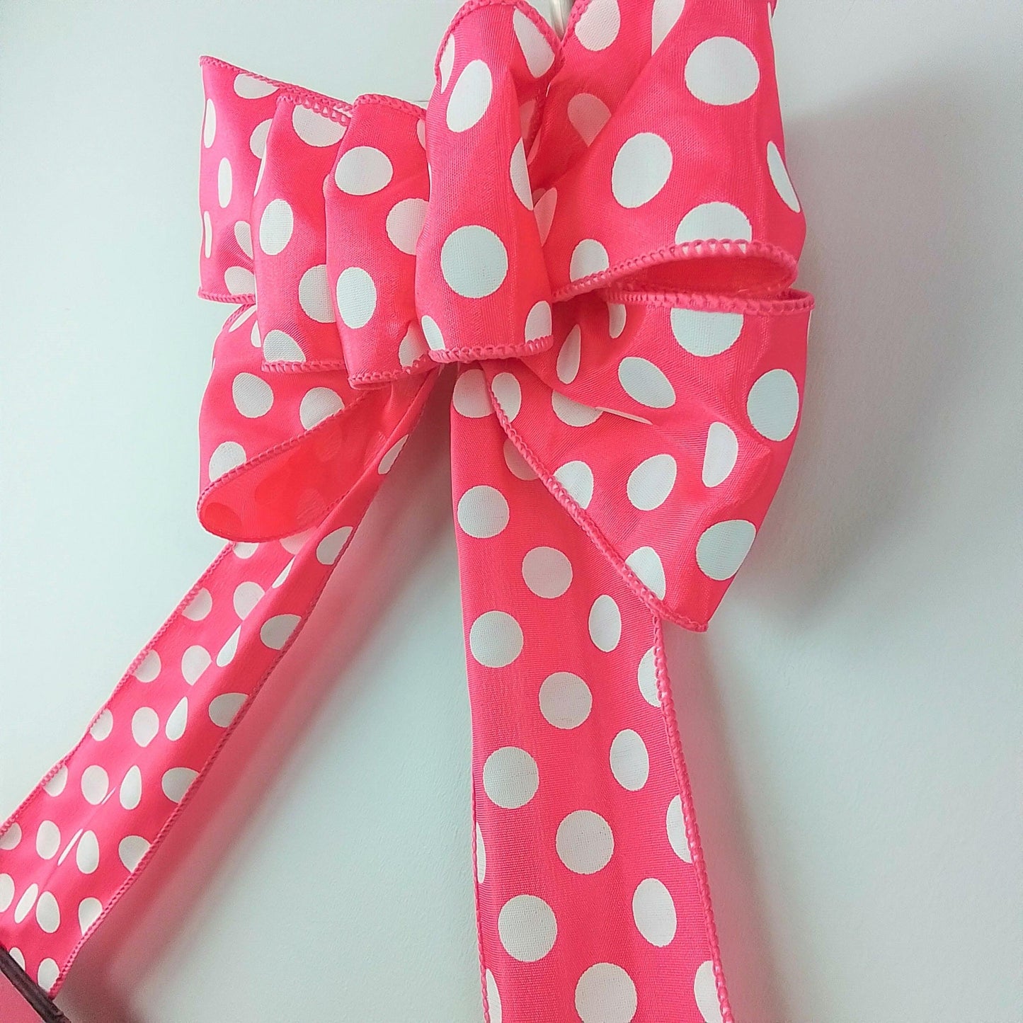 Customized Initial Door Hanger, Monogram Wreath for Front Door, Pick Your Colors, Match Your Decor, Birthday Present for Mom, Framed Wood Wreath (Custom (Polka Dot)) - Pink Door Wreaths