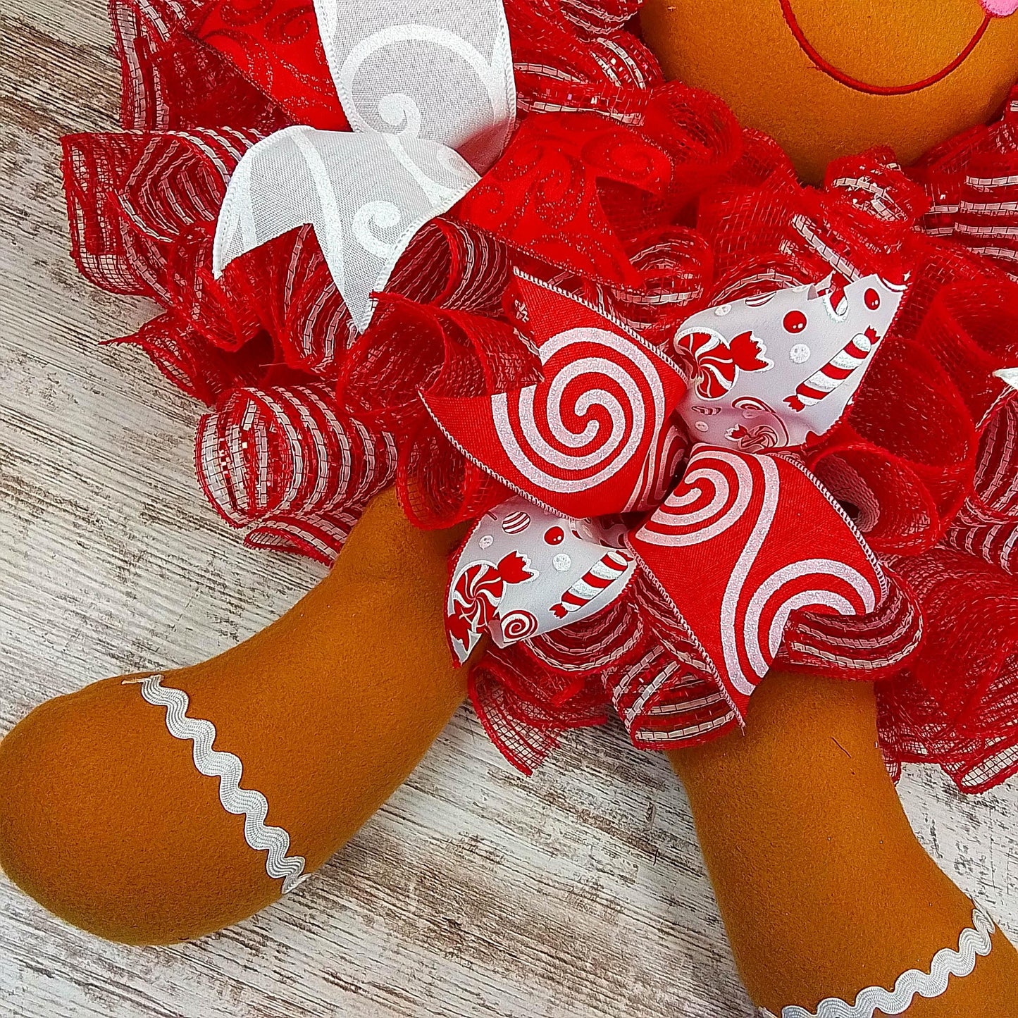 Gingerbread Wreath | Outdoor Christmas Wreath | Mesh Front Door Wreath | Red Brown White - Pink Door Wreaths