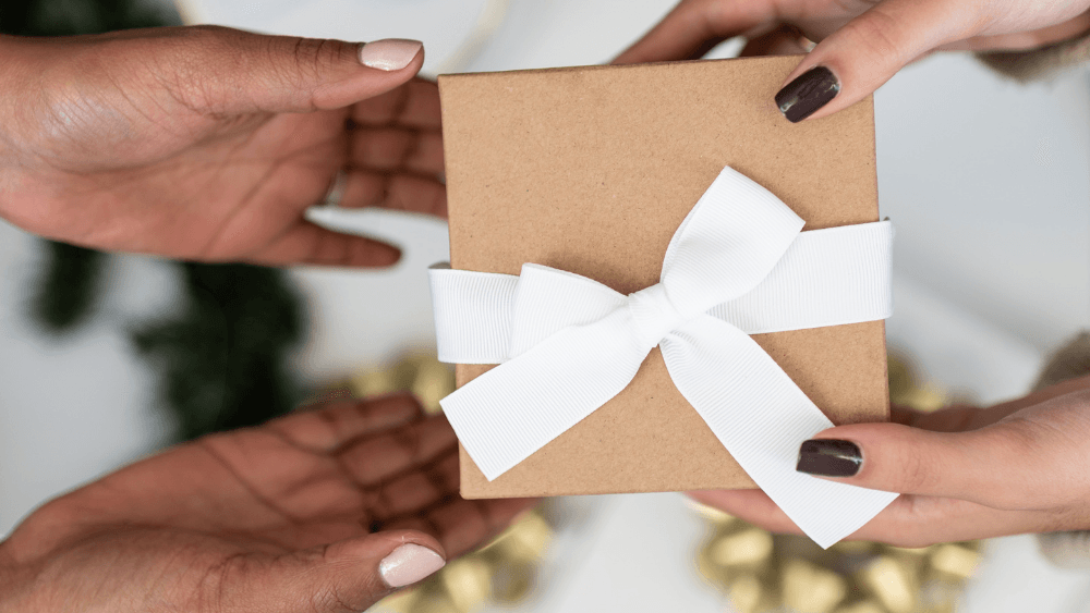 10 Personalized and Monogrammed Gift Ideas for Her and Him