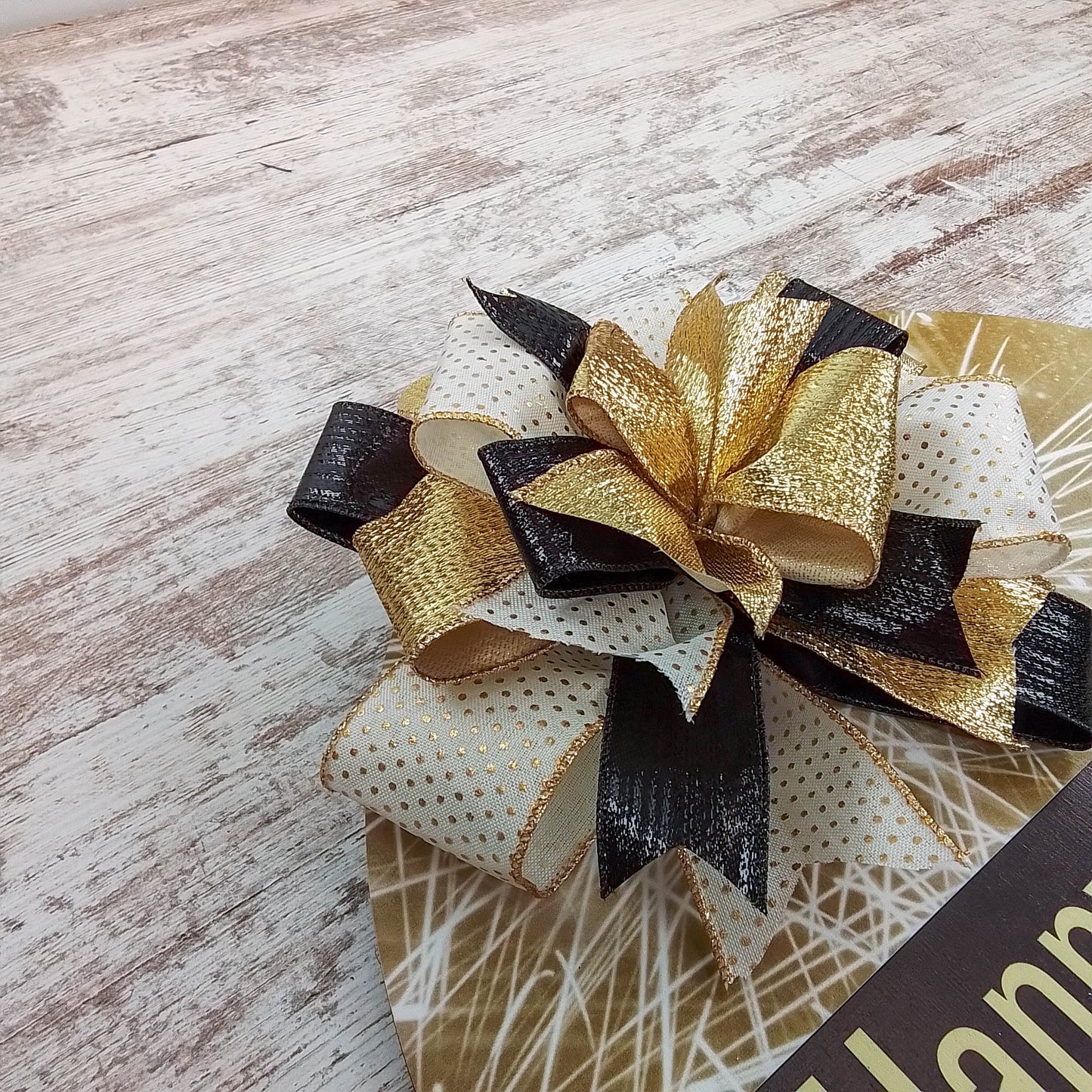 New Year's Door Hanger, Festive Home Decor, Party Gift Idea