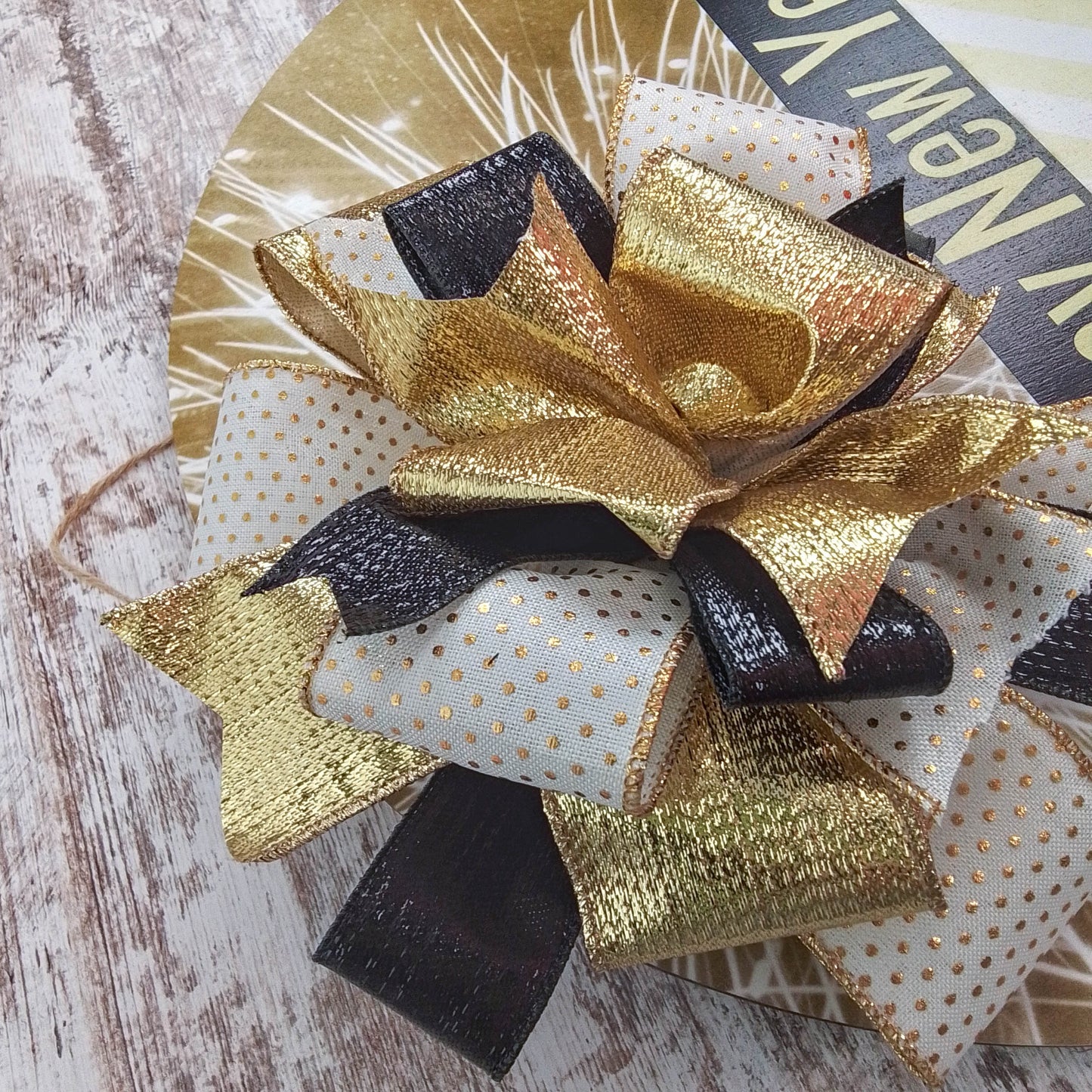 New Year's Door Hanger, Festive Home Decor, Party Gift Idea