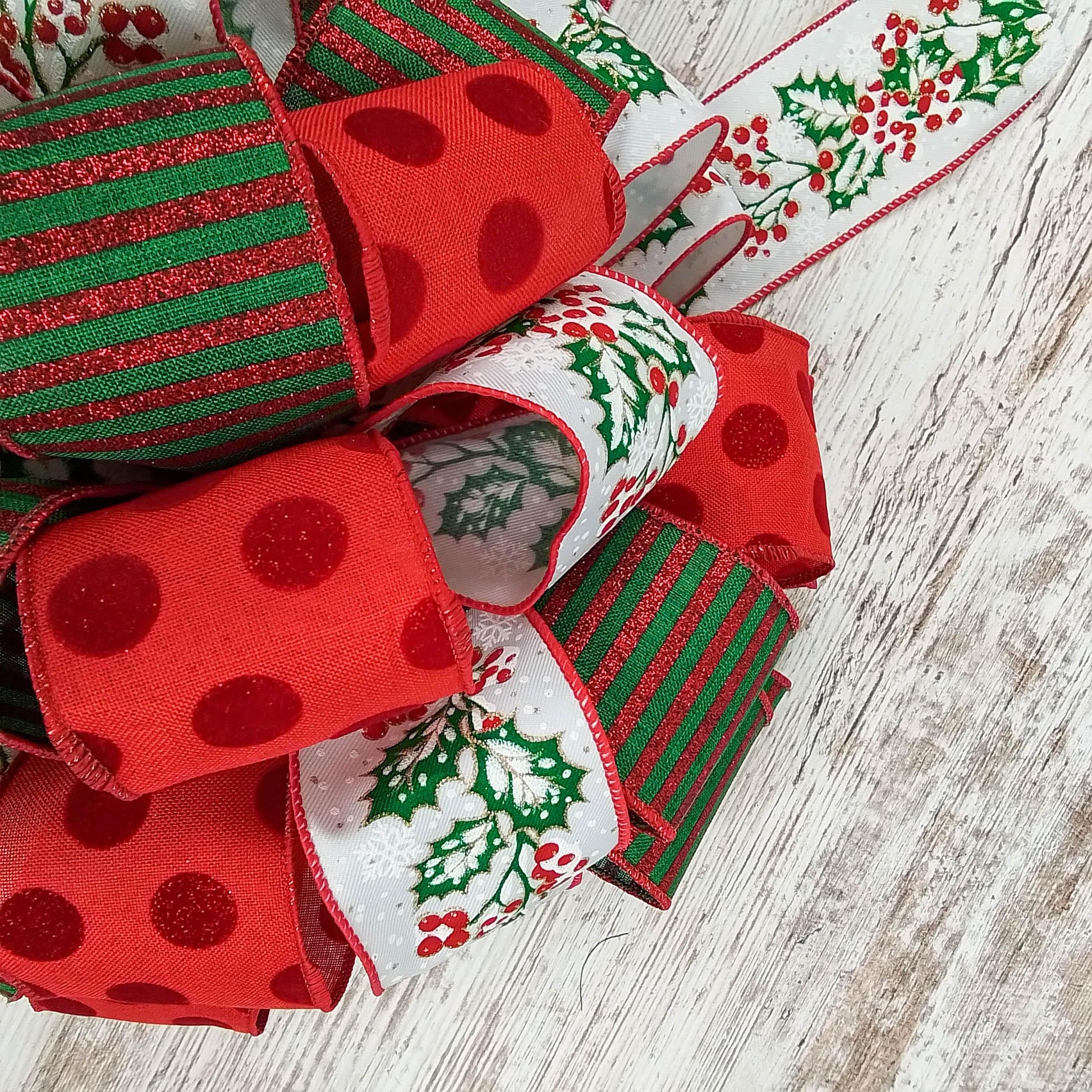 Christmas Tree Topper Bow, Red, Green and White Decor | Holiday Tree Bow with Streamers - Pink Door Wreaths