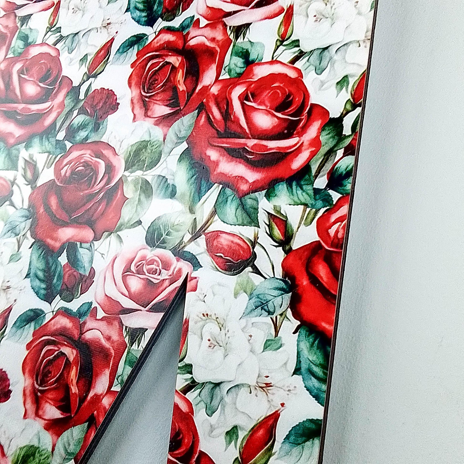 Derby Jockey Silk - Floral Red Rose Racing Door Decoration - Red Green White Burlap - Bridal Shower Front Door Decorations - Pink Door Wreaths