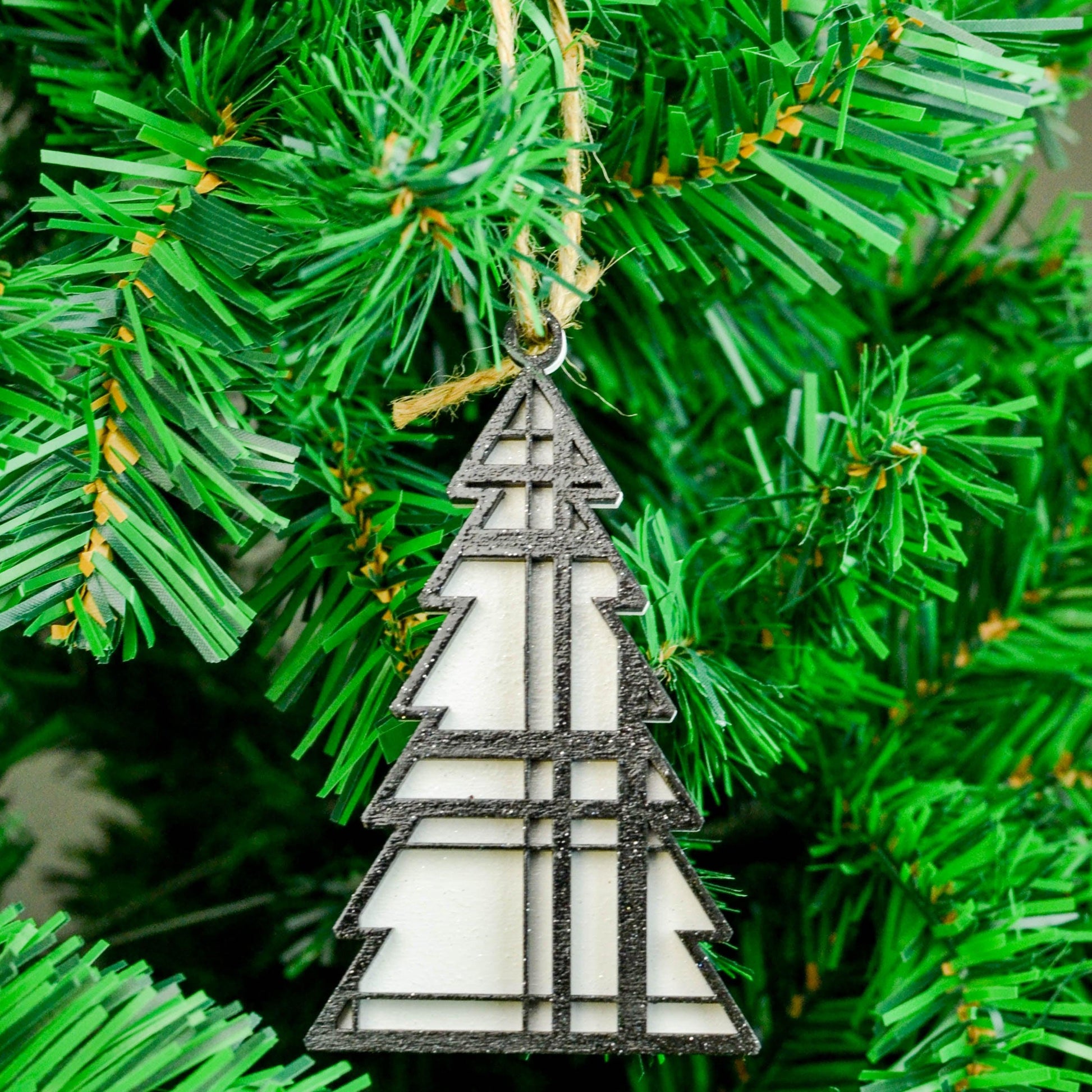 Custom Ornament Set of 6 - Pick Your Colors - Pack of Christmas Tree Baubles with Jute String Included - Wooden Personalized Ornament Set - Pink Door Wreaths